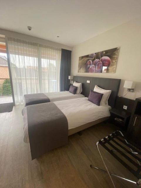 De Twee Linden Hotel Beneden-Leeuwen Bagian luar foto